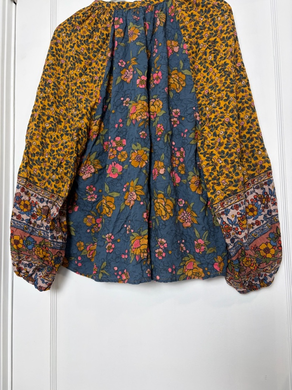 NATURAL LIFE blouse bohemian floral pattern and tassels - Picture 16 of 16